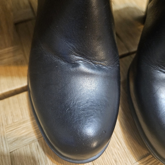 La CANADIENE leather shaft adjustable high boots size 5 - Picture 5 of 8